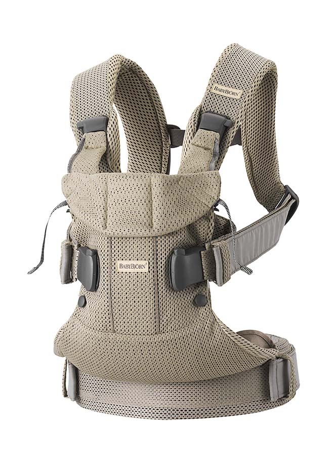 BABYBJORN حمالة أطفال ون إير، شبكة 3D، رمادي بيج - Image 1